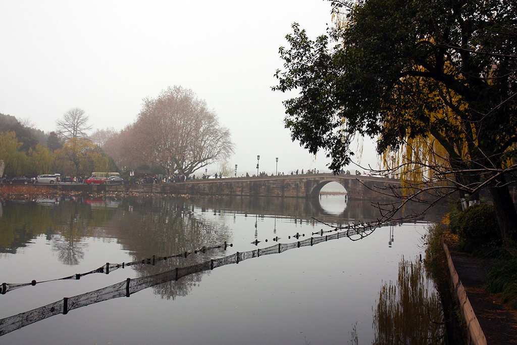 West Lake Bridge