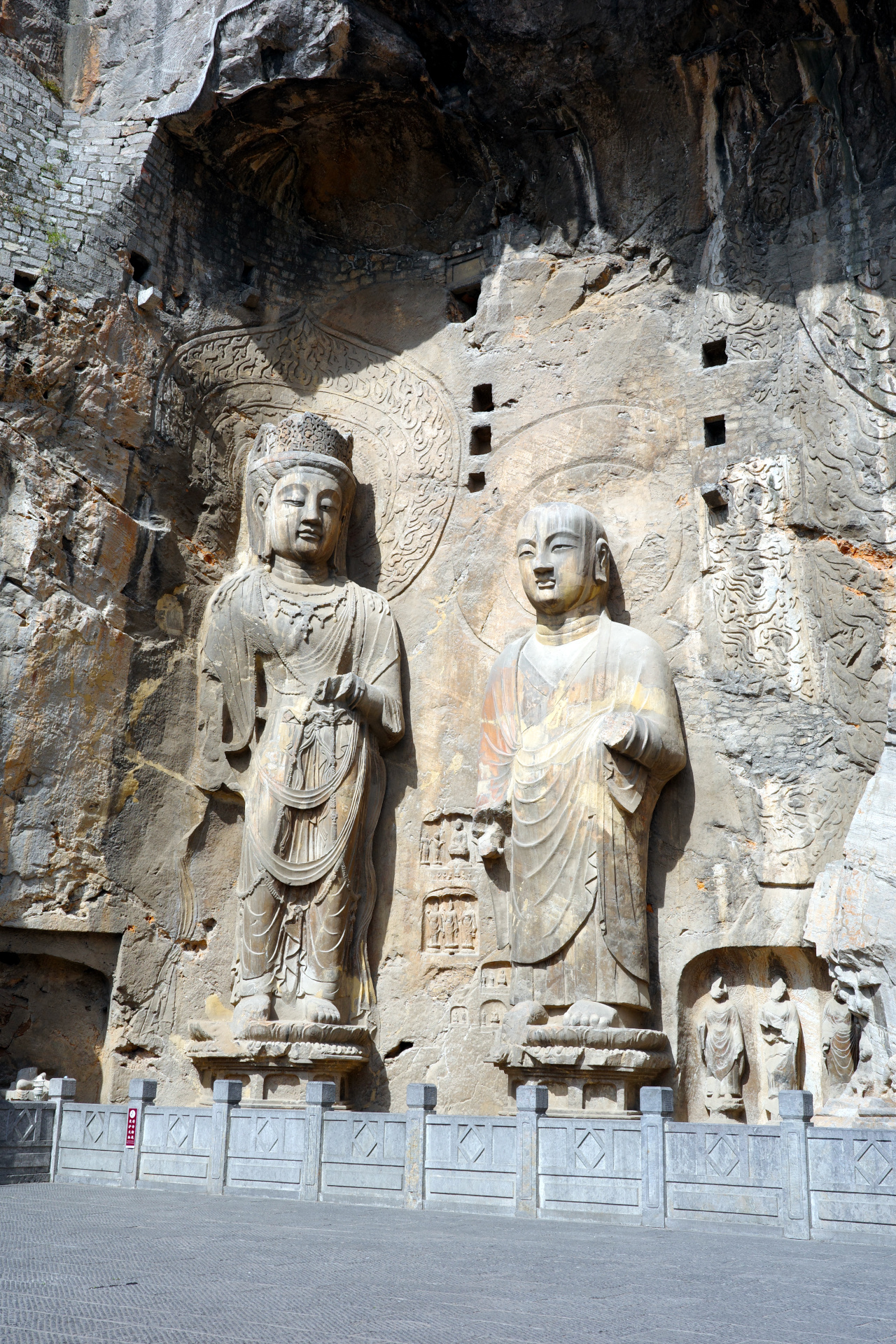 Longmen Grottos