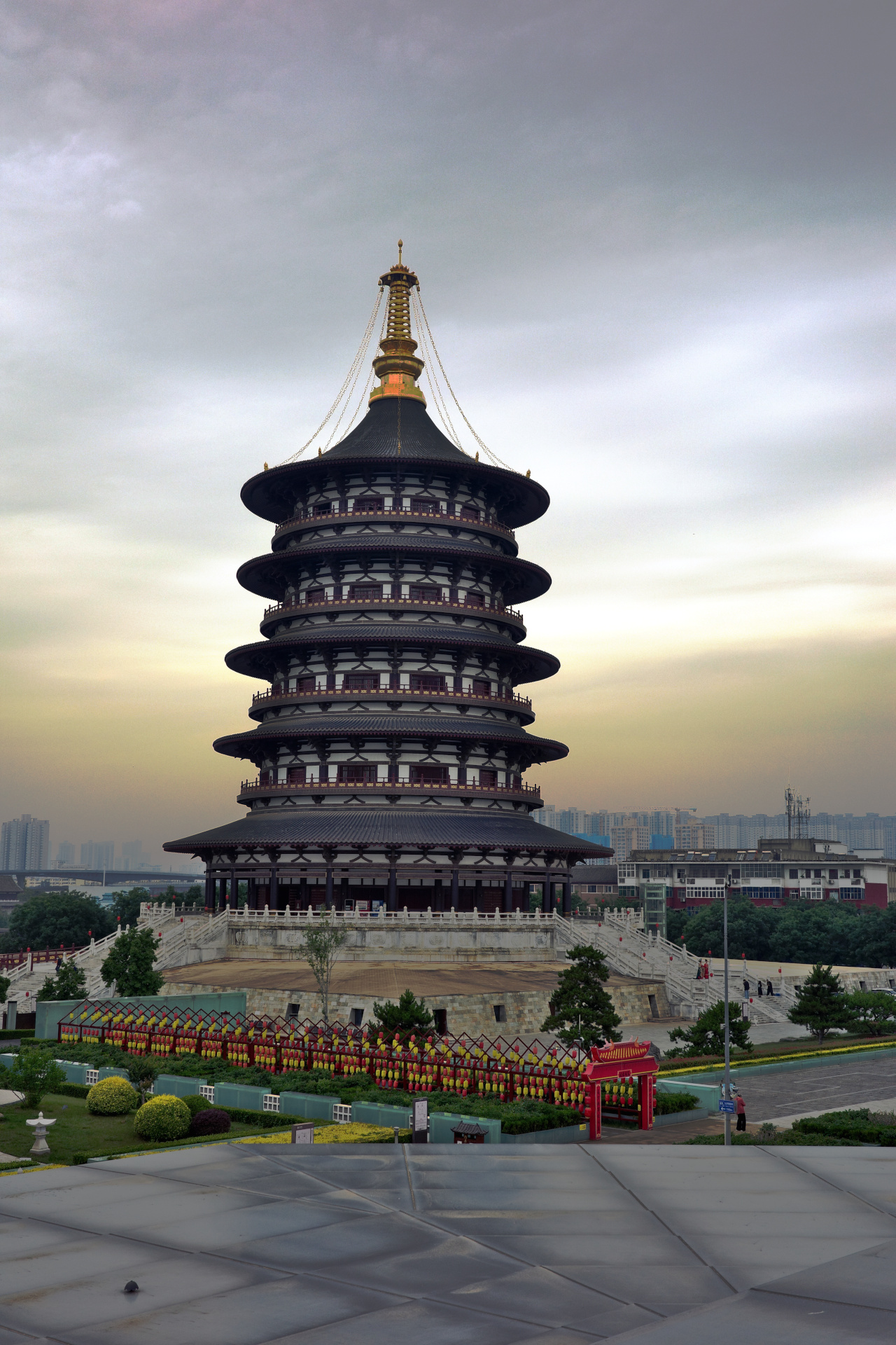 Mingtang Tiantang