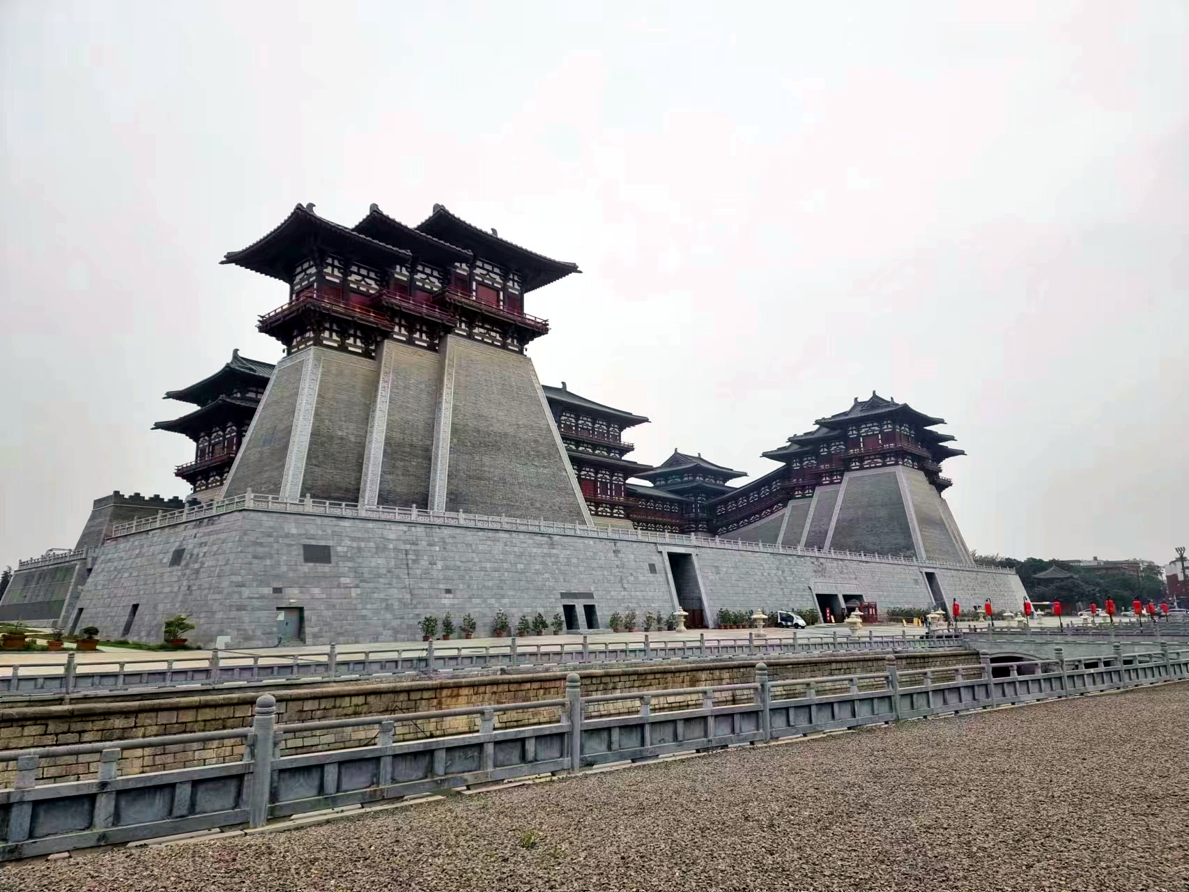 Yingtian Gate